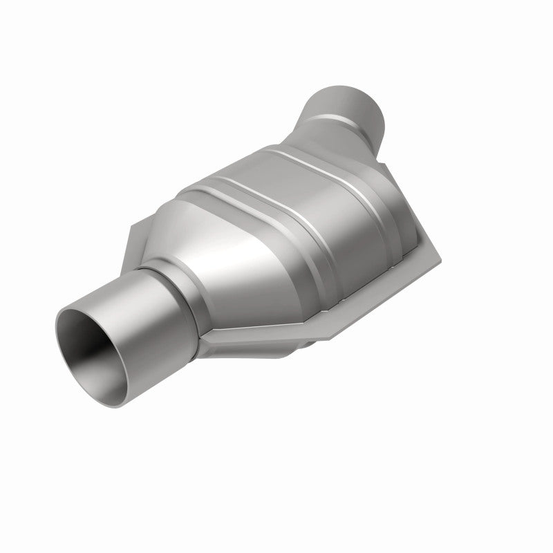 MagnaFlow Conv Univ 2.25 Angled Inlet